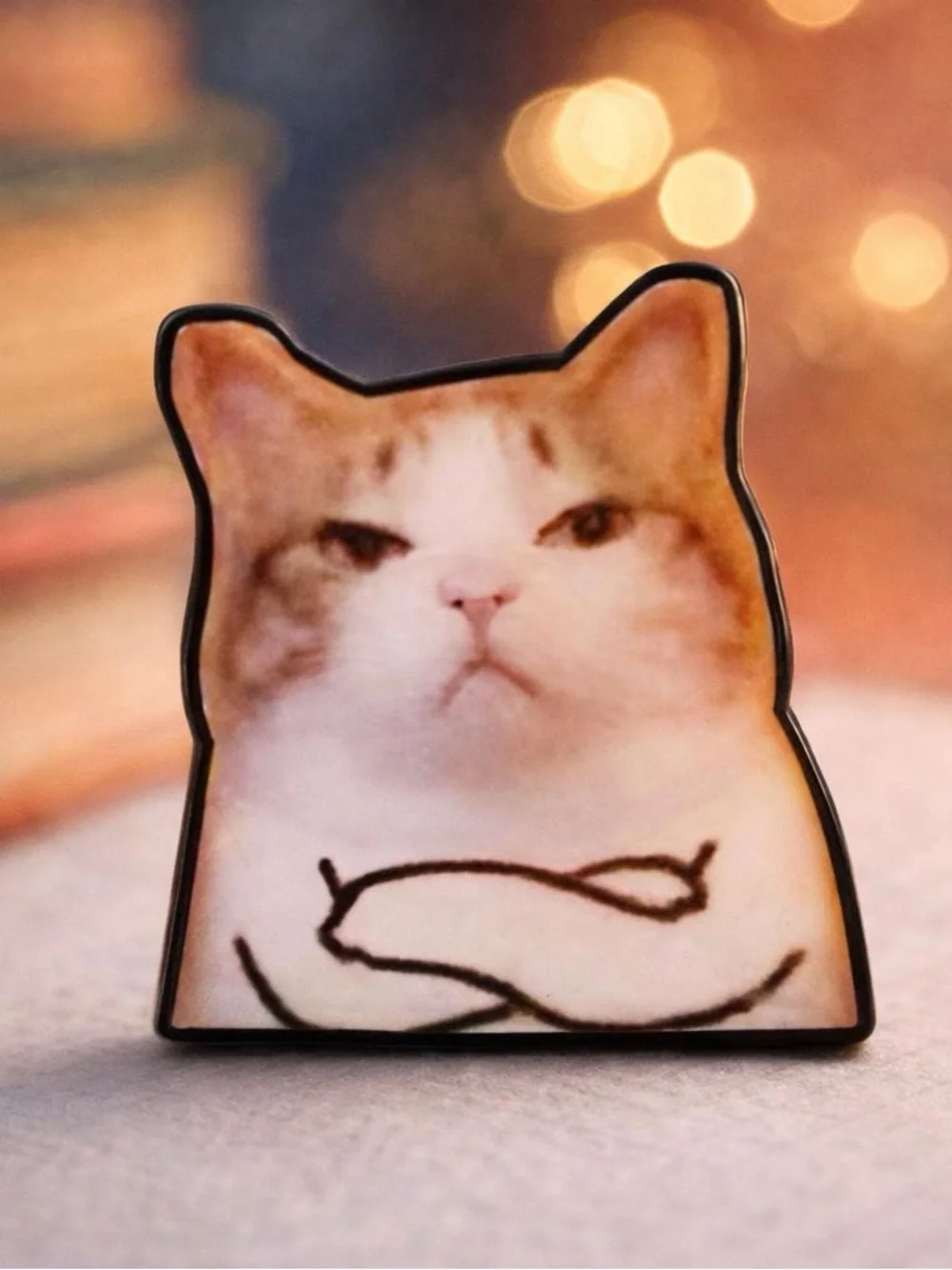 Grumpy Cat Enamel Pet Pin - Cream/Brown